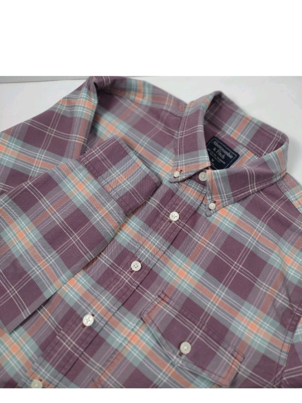Abercrombie & Fitch Medium Men's Purple Plaid Button-Down Long Sleeve Shirt